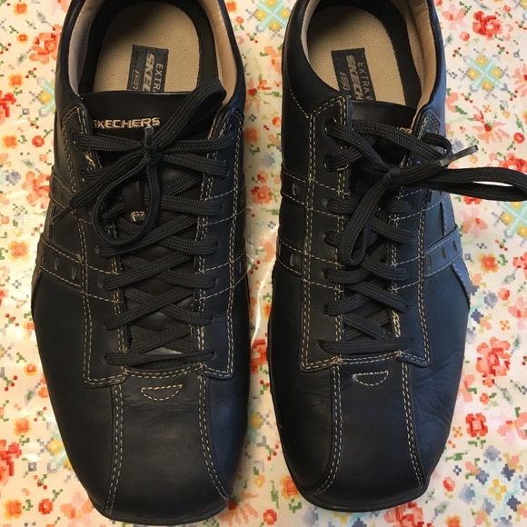 skechers midnight black